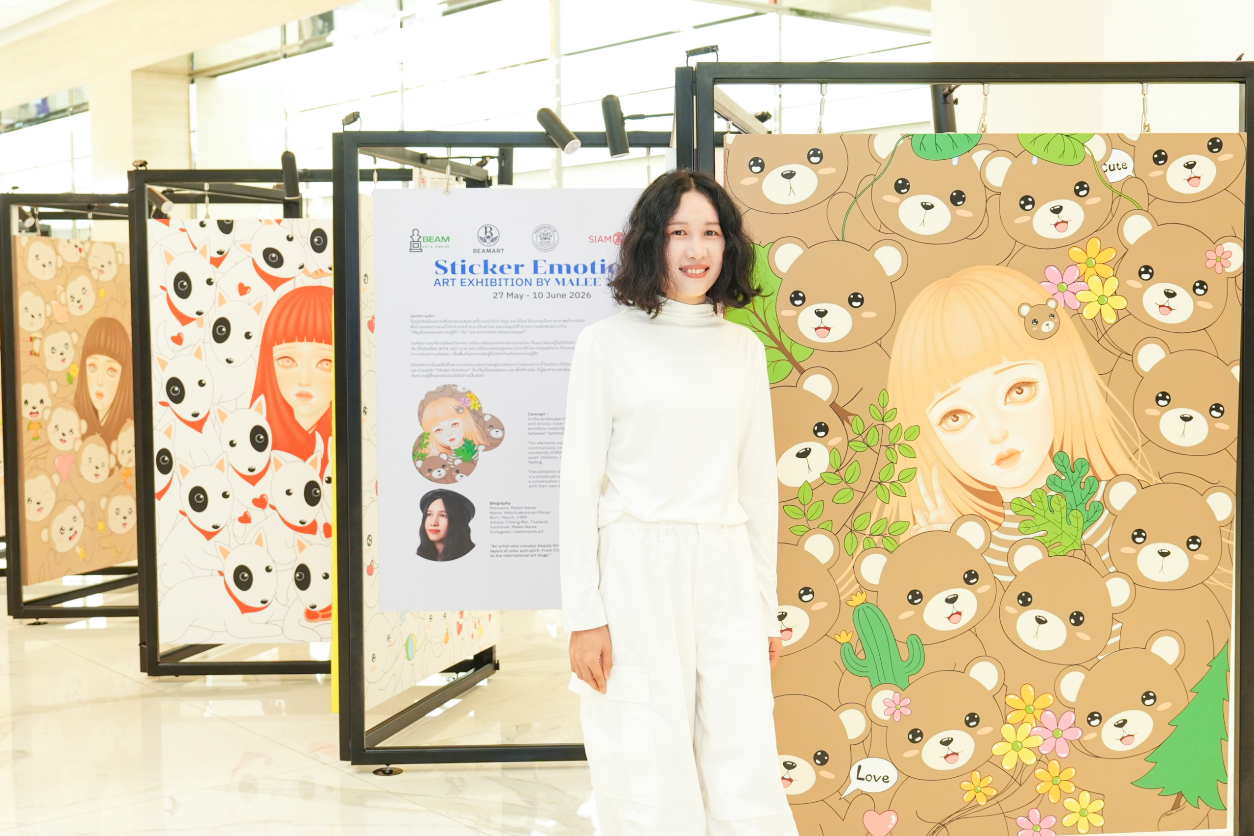 ตอบโจทย์ไลฟ์สไตล์คนเมืองยุคใหม่ สยาม ทาคาชิมายะ จัดกิจกรรมเวิร์กชอป “Emotion in Color” ชวนระบายสีอะคริลิคแนว Anti-Perfectionism ร่วมกับนิทรรศการ “Sticker Emotion” ณ ไอคอนสยาม
